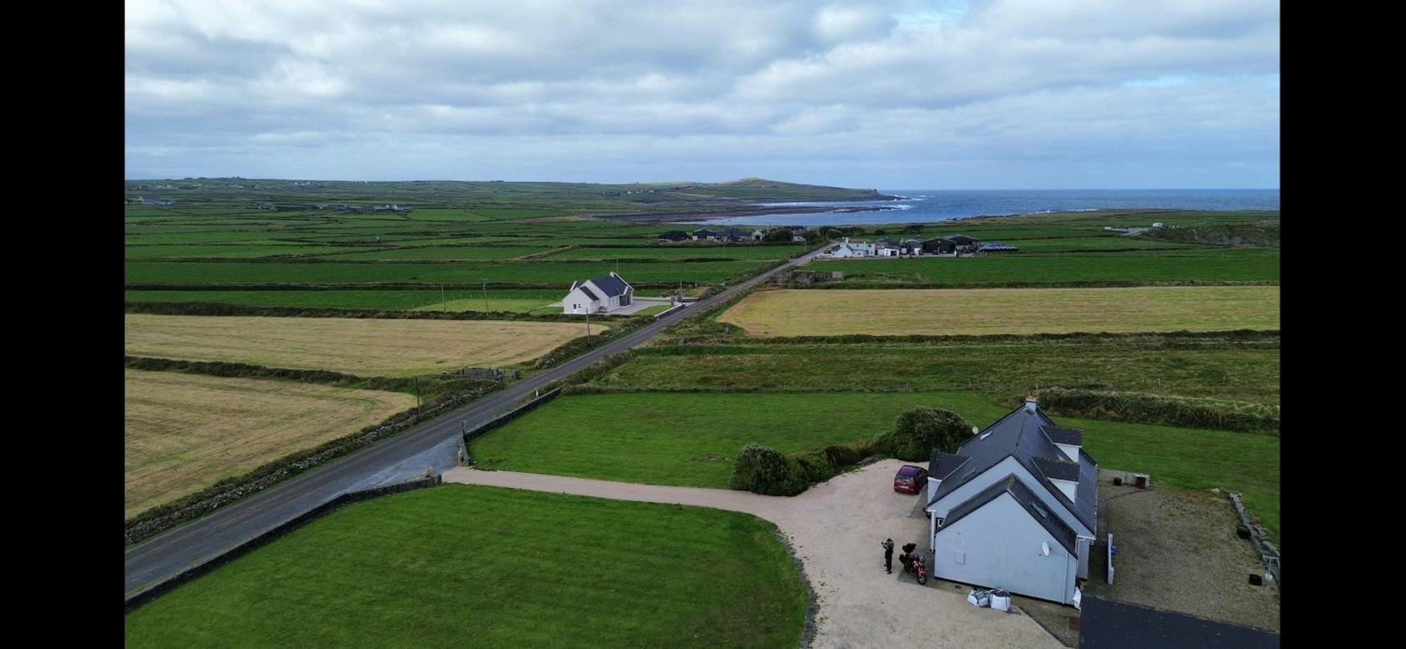 Cois Na Mara Eire Code V15 T677 Bed & Breakfast Derrynadivva Luaran gambar